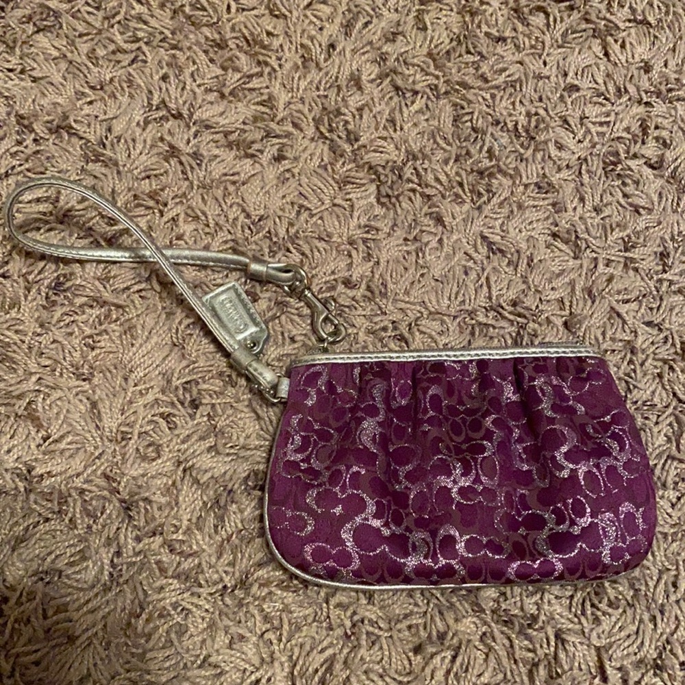 coach wristlet/wallet